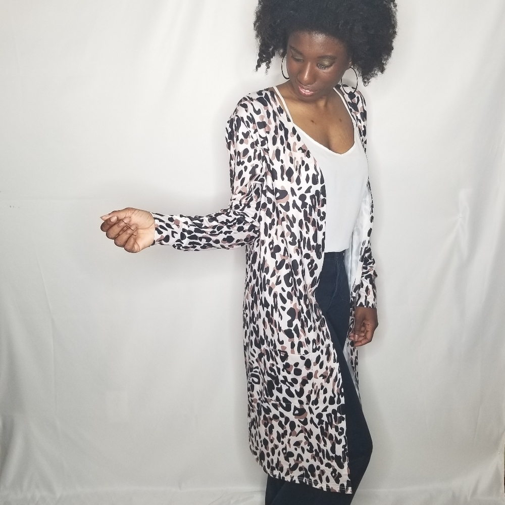 Cheetah Print Long Line Cardigan - Picture 3 of 8